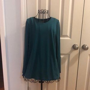 Ladies green long sleeve shirt